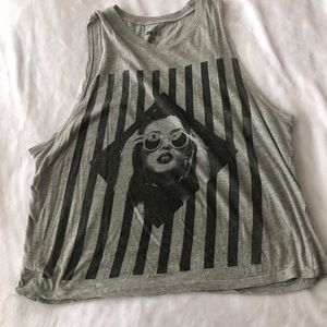 Muscle tee!!